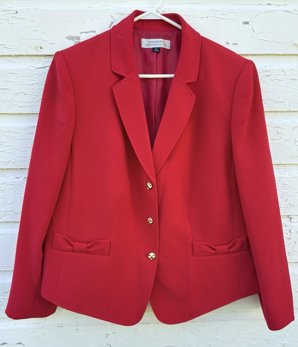 Tahari Blazer Jacket Red 16W Gold 2 Button Lined Career Suit Crepe Preppy